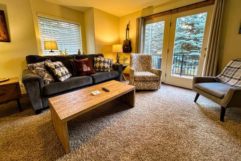 Enjoy your time in Teton Valley staying in this beautiful mountain townhome!