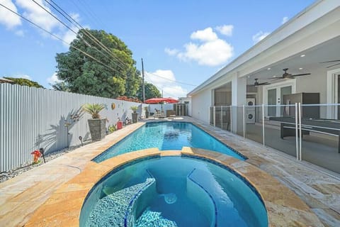 Enjoy this private pool!
