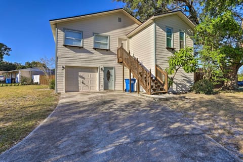 St. Petersburg Vacation Rental |3BR | 2.5BA | Stairs Required | 3,000 Sq Ft