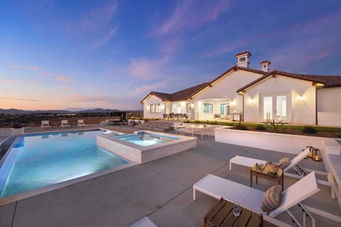 Villa (5 Bedrooms) | Interior