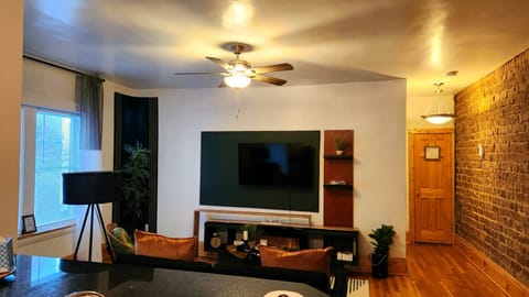 Winter Special: Enjoy 10% off 2+ nights.  Complimentary late check out
