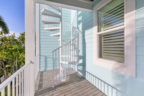 2514 ave c- GCI unit A (22)