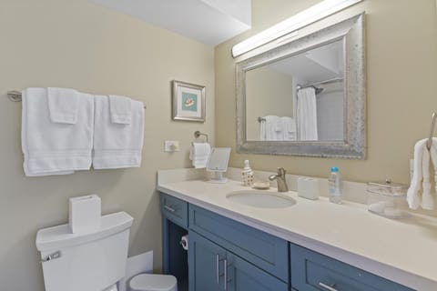 Keeping it simple, clean, neat and serene~