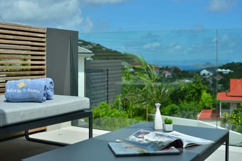 Apartment | Terrace/patio