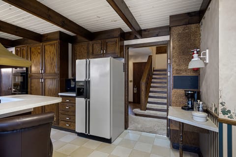 We have a double oven and large refrigerator if you have larger cooking needs.