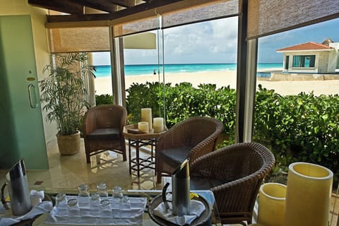 Steam room, massage/treatment rooms, manicures and pedicures