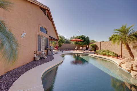 Gilbert Vacation Rental | 3BR | 2BA | 2,300 Sq Ft | Step-Free Access