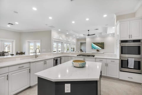 Stunning Kitchen with Gas Range