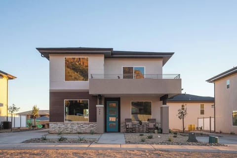 Coral Cliffs front of house/2 car parking to the left 