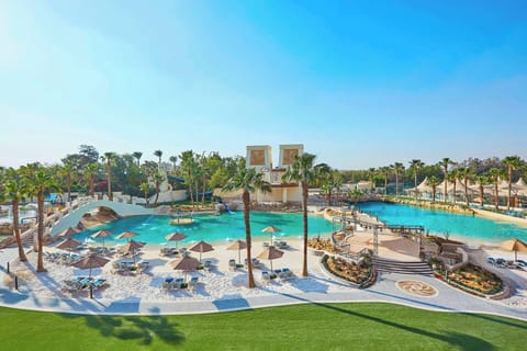 Private beach, white sand, beach umbrellas, beach towels