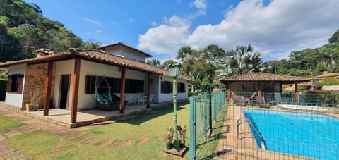 Facade / entrance,View(from property / room)