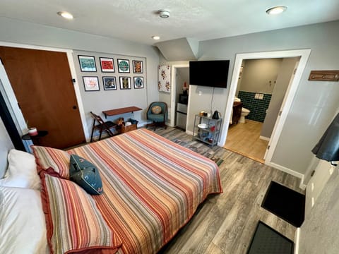 King Bed