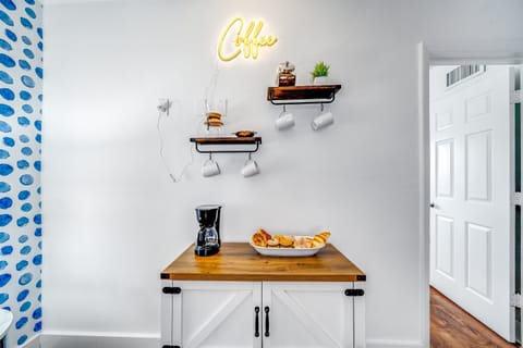 Nothing's cozier than a hot cup of coffee, right? At Palm Wave Stays, every unit comes with a coffee station for ultimate relaxation. Curl up with a book or your fave series & let your caffeine kick in. Book now! www.palmwavestays.com