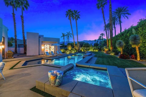 'Silver Sun' Stunning 4BR estate on 1/3 acre House in Rancho Mirage