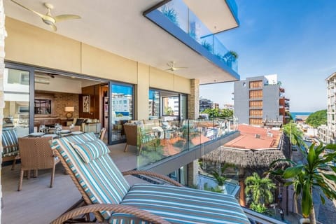 The wrap around terrace