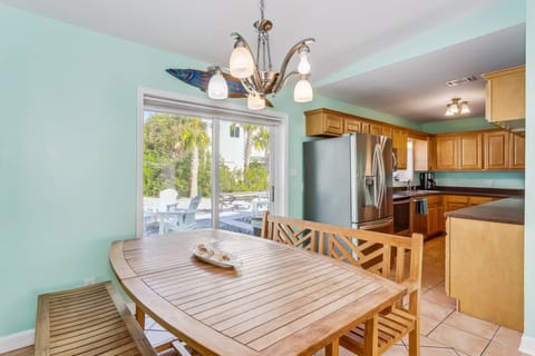 Easy access from the kitchen