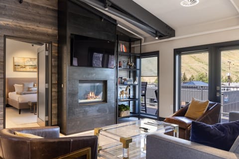 LIving Room with Fireplace