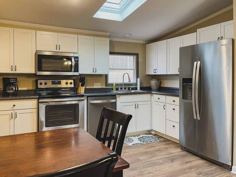 272017d5-5d83-46d3-9394-2ac00f4adeaa