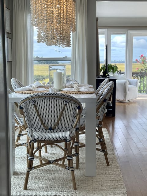 Welcome to 205 Tennis Villa!  Coastal Decor from Serena & Lily {{swoon}}