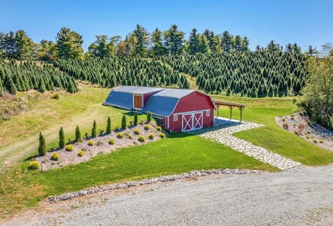 Front view of barn - the cute little "Honey Hole" apartment is nestled in back.