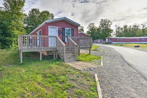 Cassopolis Vacation Rental | 2BR | 1BA | Stairs Required | 600 Sq Ft