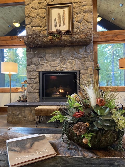 Rustic beautiful architecture and decor!
