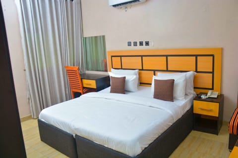 Executive Room | Free WiFi