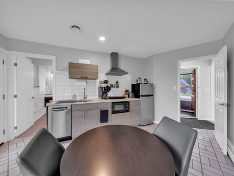 All the modern conveniences.