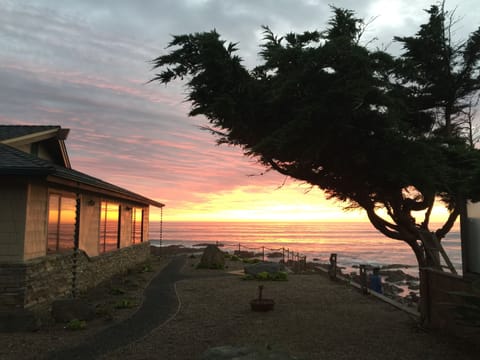 Beautiful sunset of the Pacific Ocean.