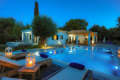 House | 4 bedrooms, WiFi