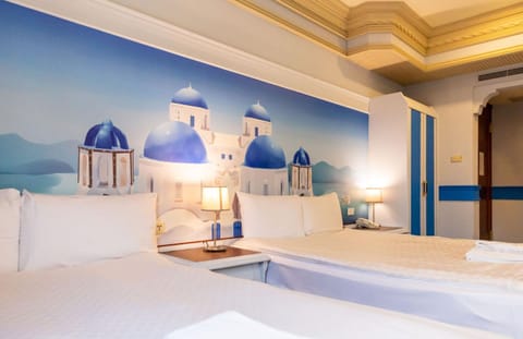 Deluxe Quadruple Room, Non Smoking, Bathtub | Free WiFi