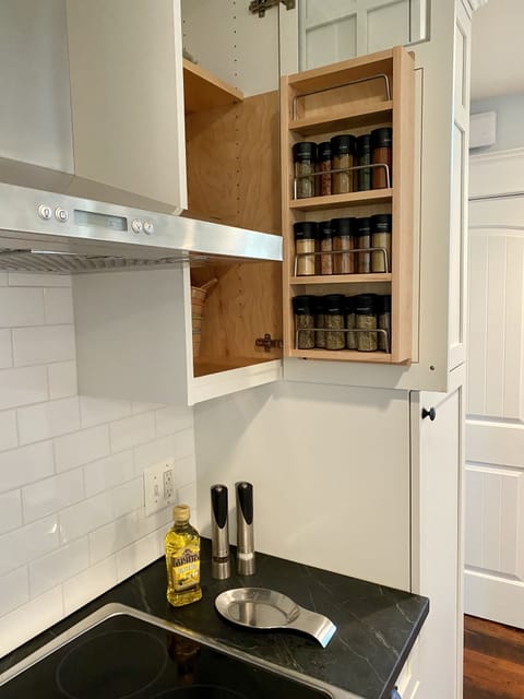 Basic cooking spices and oil are provided.  Kitchen is well stocked.