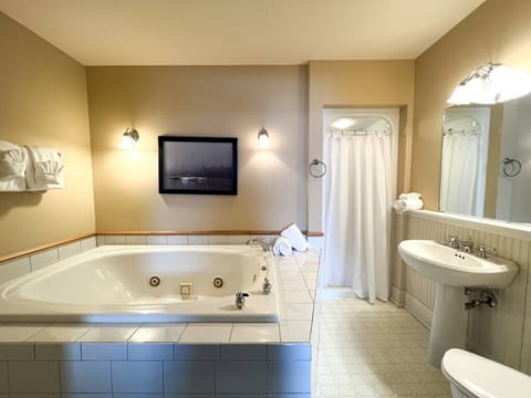 Full Jacuzzi tub and Shower