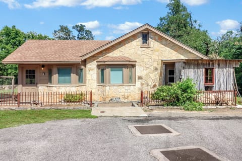 Charming cottage with two bedrooms