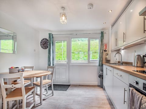 Kitchen/diner | Seaview - Trewent Park Holidays, Freshwater East, near Pembroke