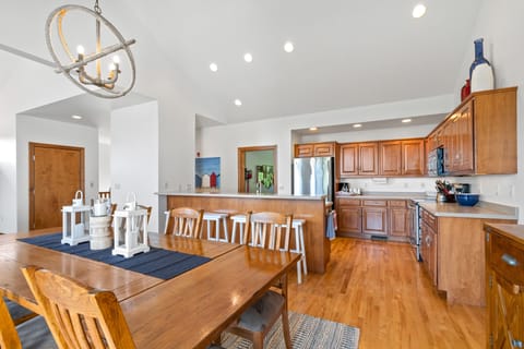 Upper level- Fully stocked kitchen and plenty of space to sit