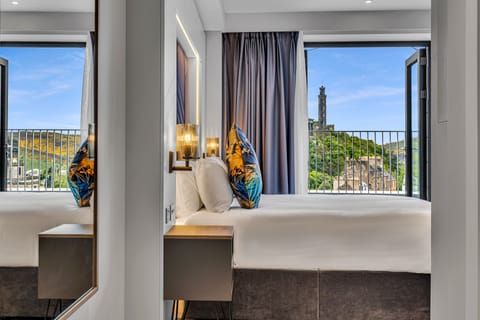 Vantage Studio with Balcony and View | In-room safe, desk, laptop workspace, iron/ironing board