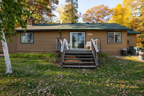 deck with lake view and livingroom sliding glassdoor