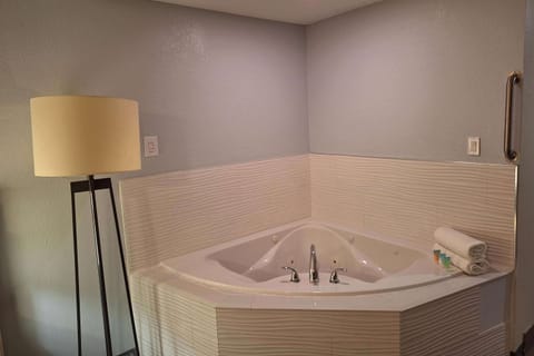 In-room safe, iron/ironing board, rollaway beds, free WiFi