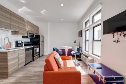 Studio | Living area