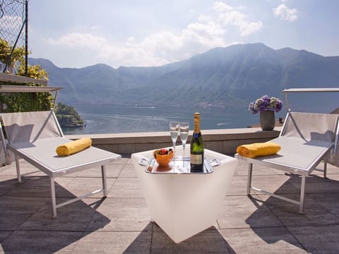 Welcome to Residence Sala Comacina-  quality apartments to choose from.