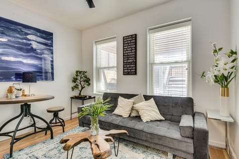 You'll immediately feel right at home here - this couch practically invites you to sit down and get comfortable