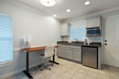Guest Bedroom includes Kitchenette and work desk!