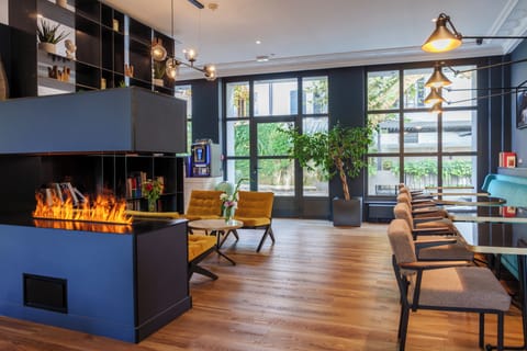 Daily buffet breakfast (EUR 14 per person)