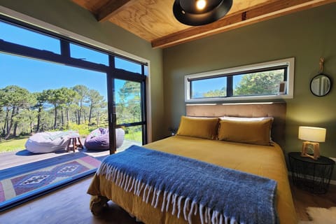 Hahei Hideout Retreat Master Bedroom