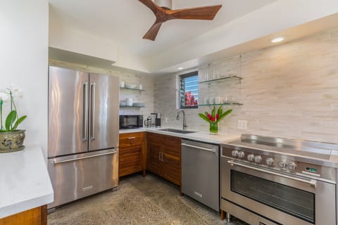 Verona comm'l stove/oven. Fridge has ice-maker and filtered water.