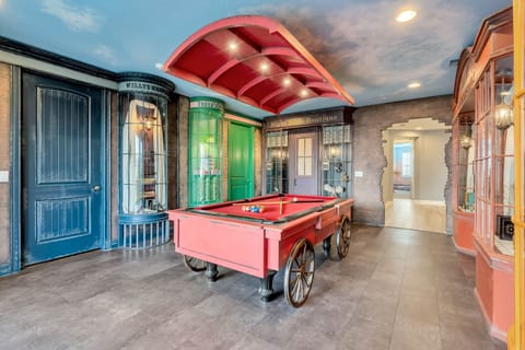 Wizard Alley themed game area w/ pool table