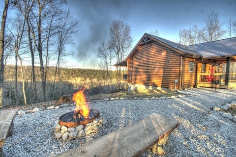 The firepit overlooking the cliffs is a great place to relax in the afternoons