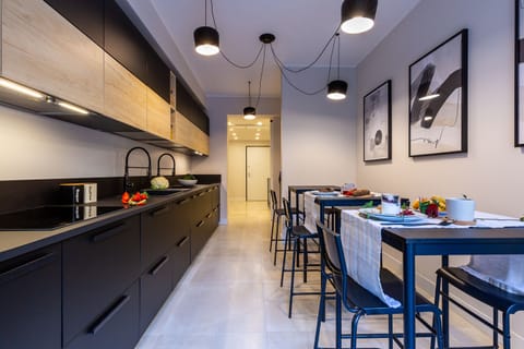 43-inch Smart TV with digital channels, TV, streaming services