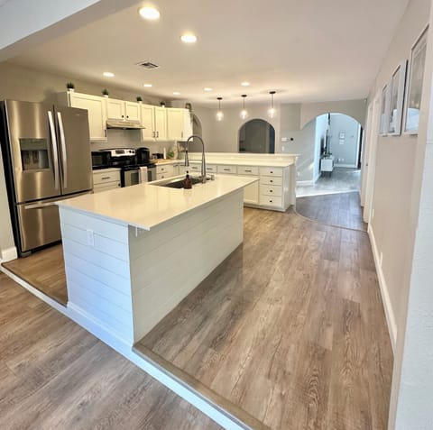 Large well-equipped central kitchen